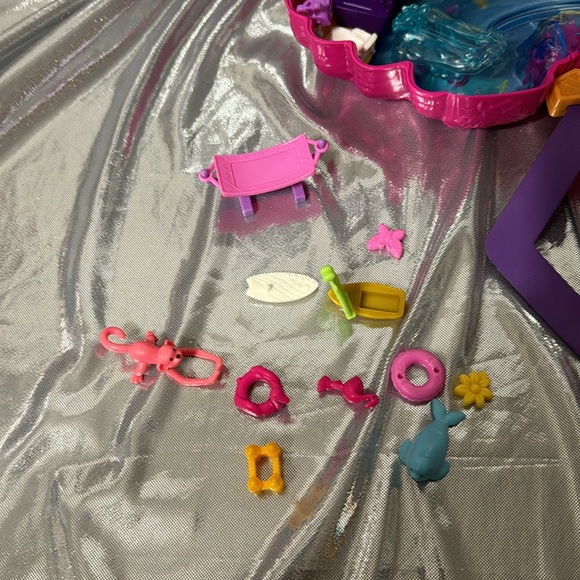 Polly pocket something sweet cupcake, rainbow unicorn salon and flamingo party - Picture 11 of 11